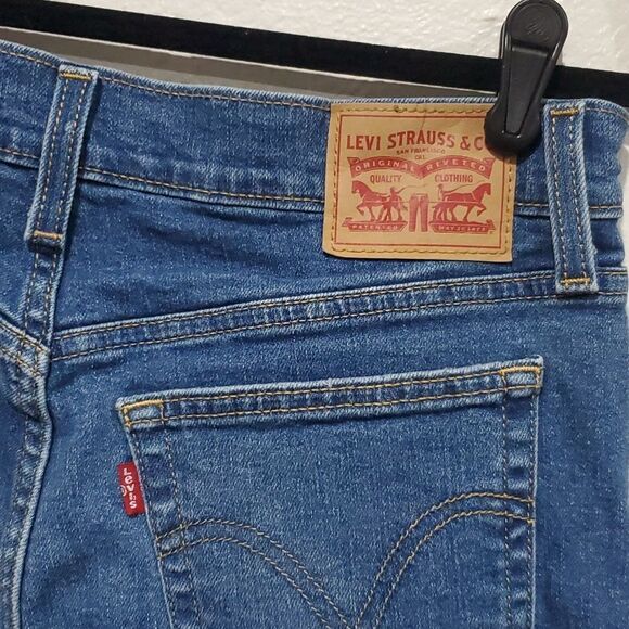 Levi's Wedgie Straight Jeans Size 31 - Picture 6 of 9